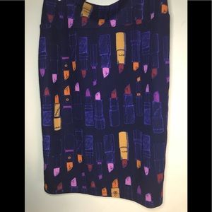 L Cassie pencil skirt with lipsticks